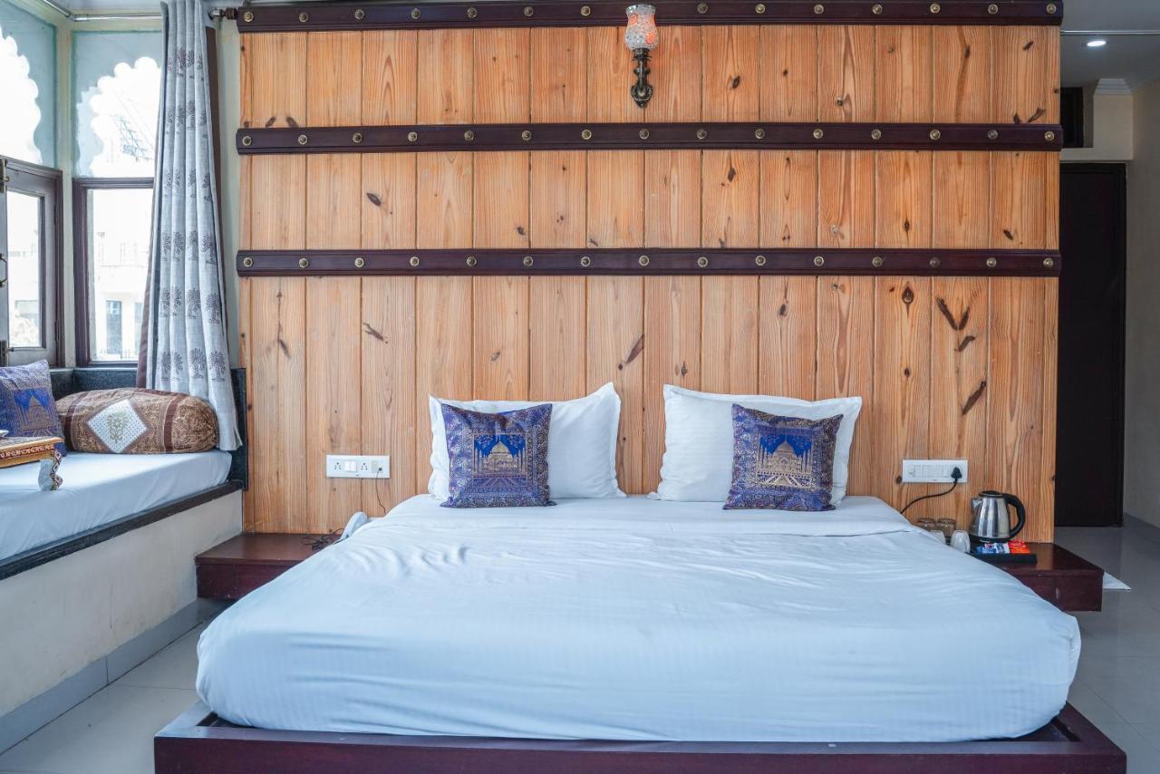 Hide-In Udaipur - A Lake View Boutique Hotel 外观 照片